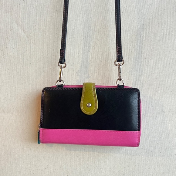 RFID Genuine Leather block colour wallet with strap - Picture 7 of 8